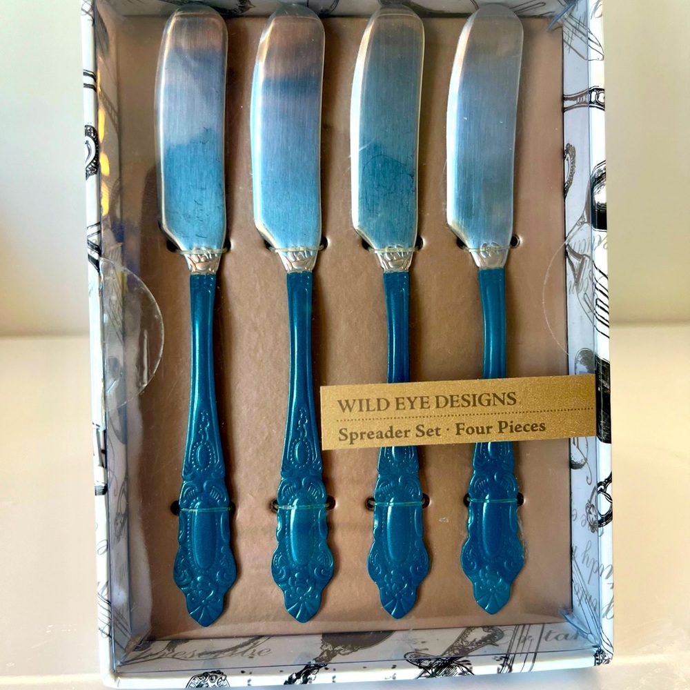 *NIB* 4pc Vintage Collection Spreader Set